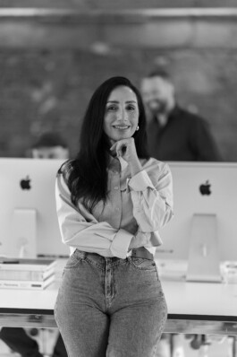 Ana binder.communication